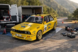 BMW M3 E30 v3